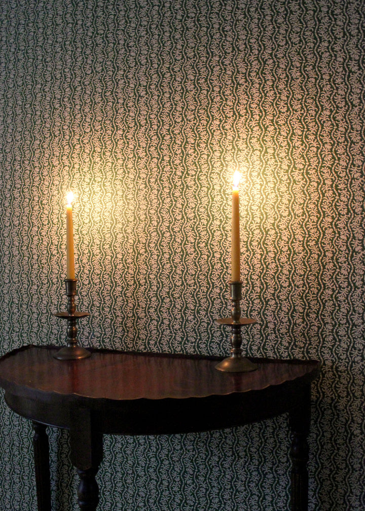 ellen-merchant-block-printed-wallpaper-green-emerald-posy-ditsy-printed-wallpaper