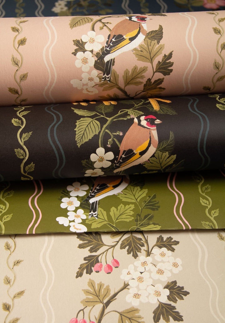 Studio-le-cocq-hedgerows-wallpaper-bracken-soft-beige-greige-striped-country-style-cottage-wallpaper-birds-roses-vines-leaves