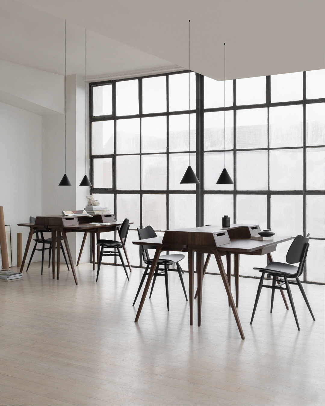 treviso-desk-l.ercolani.ercol.furniture-walnut-mid-century-made-in-england-british-craftsmanship