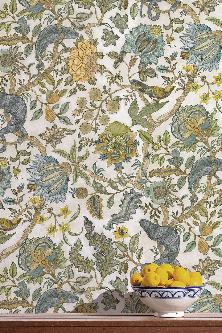 Josephine-munsey-wallpapers-interiors-chameleon-trail-floral-green-yellow-white-light-blue-wallpaper