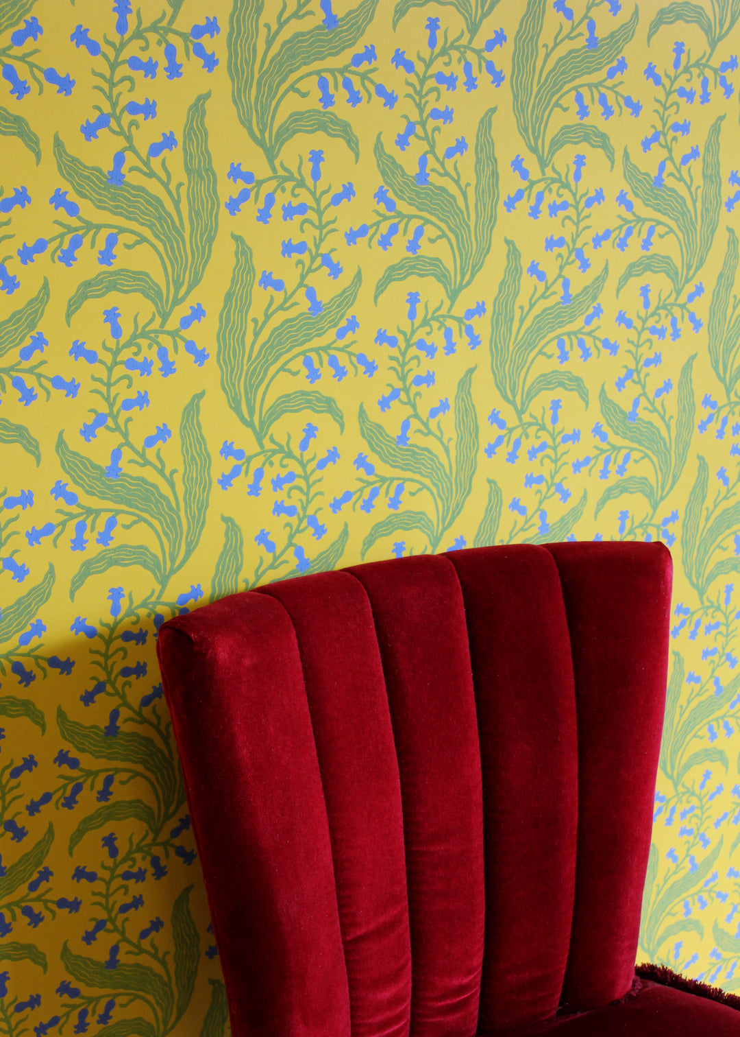 Ellen-merchant-bluebells-Butter-wallpaper-yellow-base-colour-paper-blue-green-flowers-block-printed-british-designer