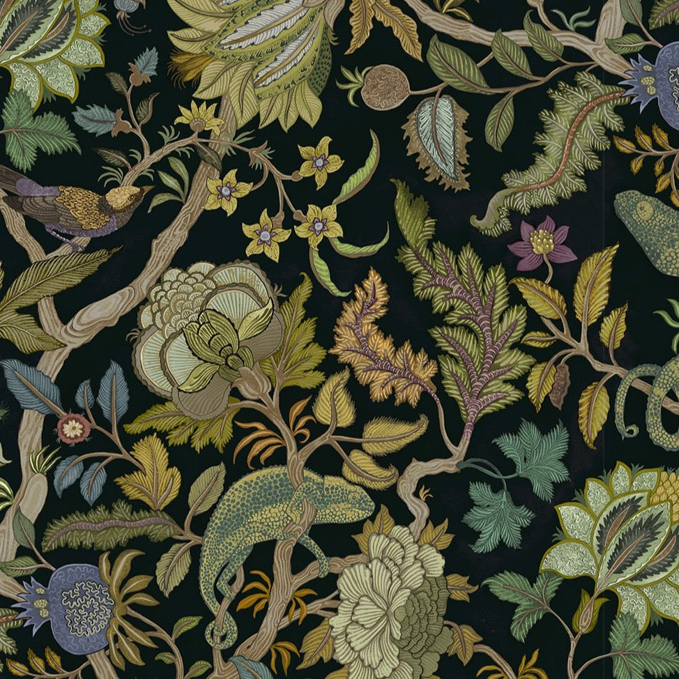 Josephine-munsey-wallpapers-interiors-chameleon-trail-floral-black-green-wallpaper