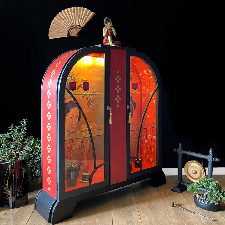 lady-Griddlebone-sustainable-vintage-upcycled-furniture-Kimono-Japanese-style-decoupage-wallpaper-gold-leaf-detailing-glass-shelves-display-cabinet-coctail-unit-curved-Geisha-images-vintage