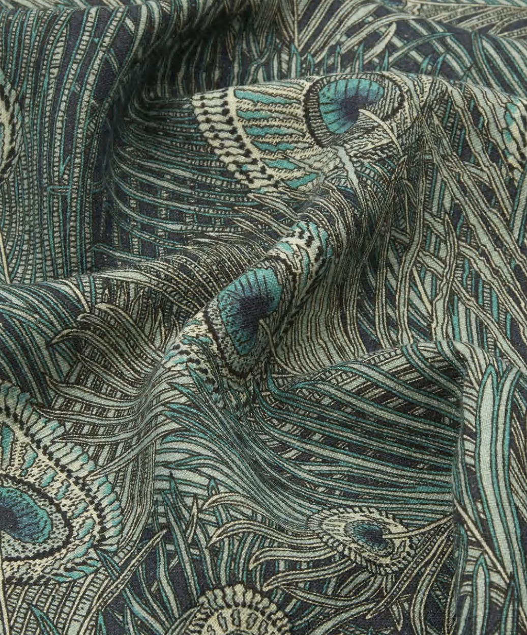 liberty-fabric-interiors-ladbroke-linen-dragonfrly-peacock-feather