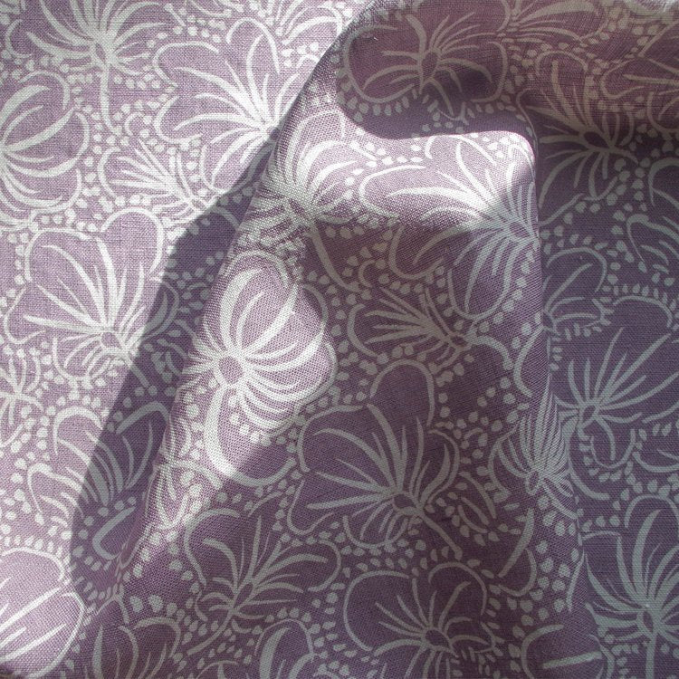 Lowri-textiles-linen-cotton-violas-lilac-abstract-floral-pattern-print-delicate-small-flowers-white-lilac-printed-fabric