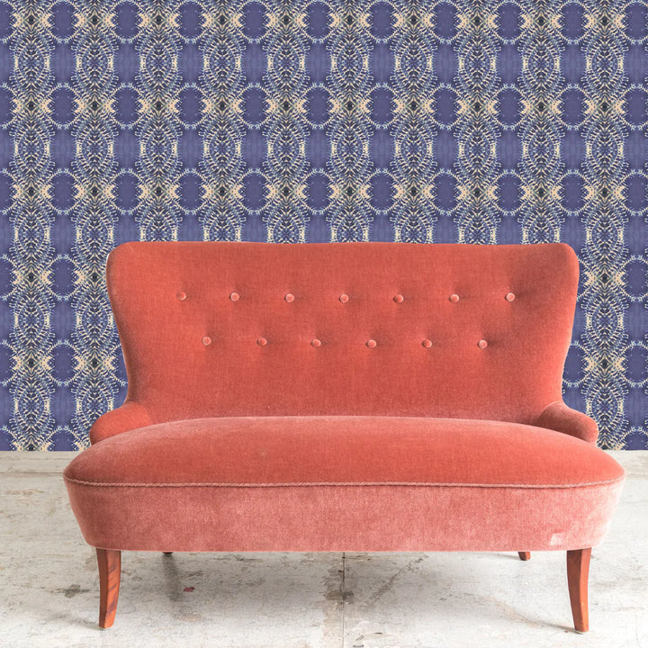 tatie-lou-wallpaper-lumiere-batik-tie-dye-repeat-boho-pattern-wallpaper-uk-designer-lavender-purple