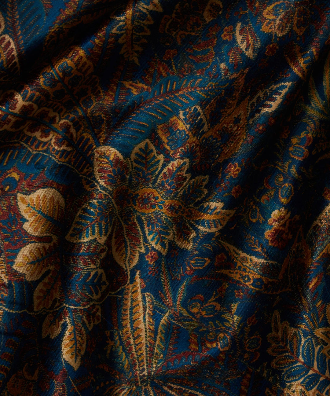 liberty-fabric-interiors-shand-voyage-vintage-velvet-multi-coloured-rich-textures-modern-archive-collection