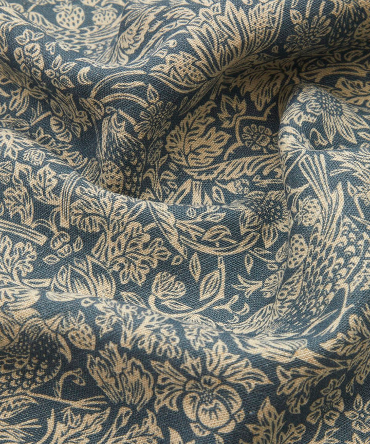 liberty-fabric-interiors-ladbroke-linen-one-colour-strawberry-thief-strawberry-meadowfield-mondern-archive-william-morris-original-design